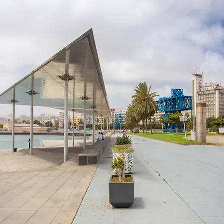 In Playa Del Ingles Near Canteras *